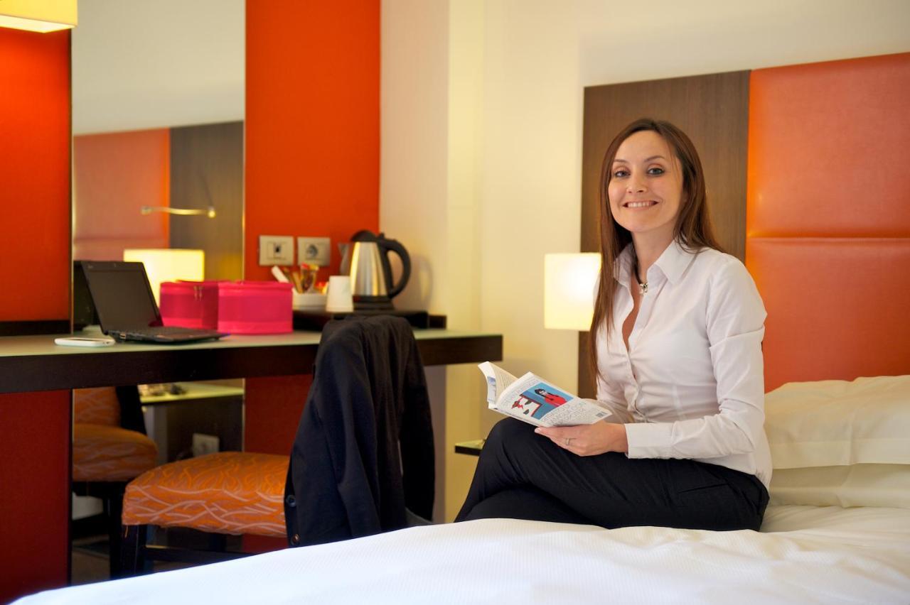 Mercure Reggio Emilia Centro Astoria Exteriör bild