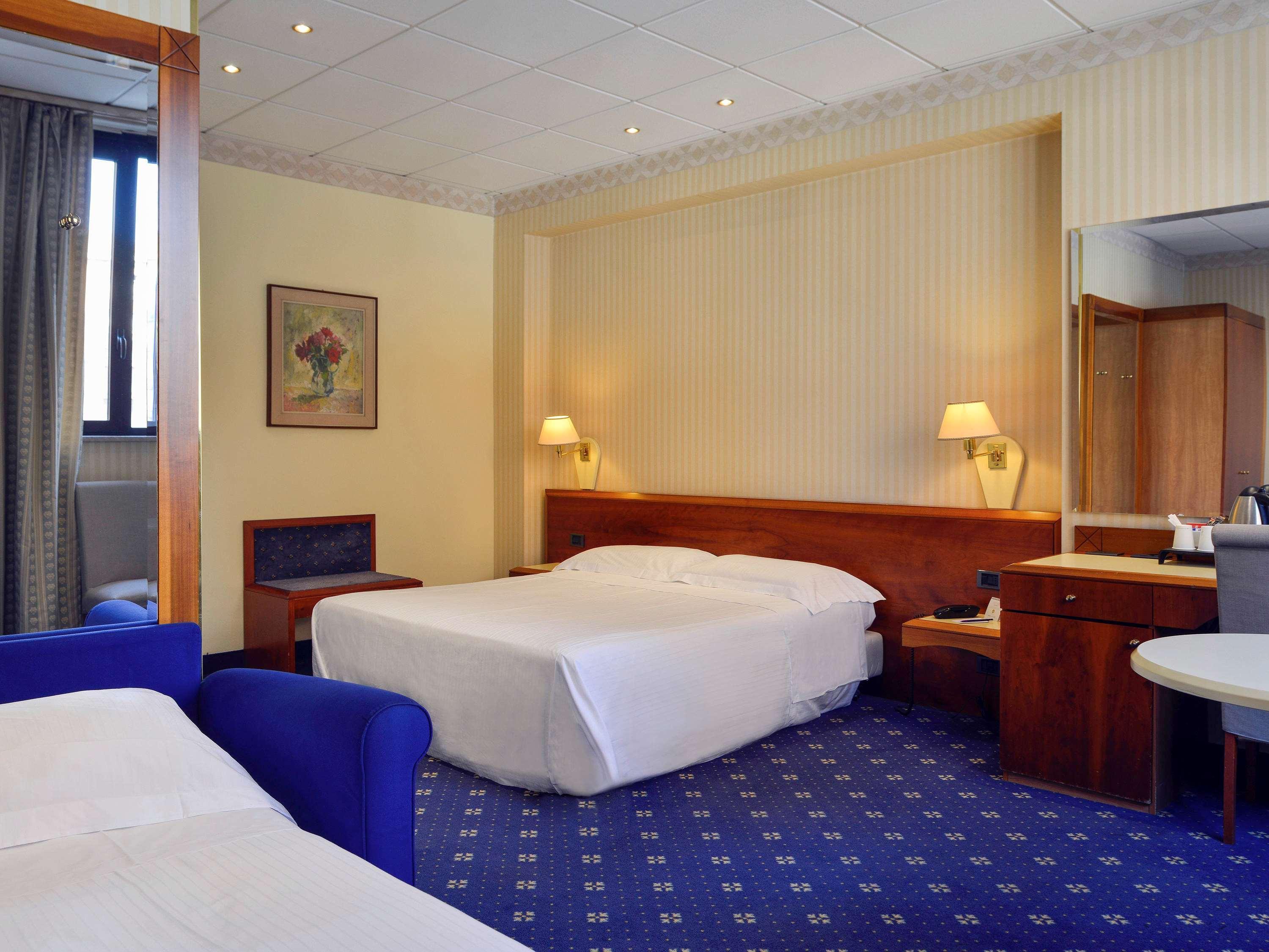 Mercure Reggio Emilia Centro Astoria Exteriör bild