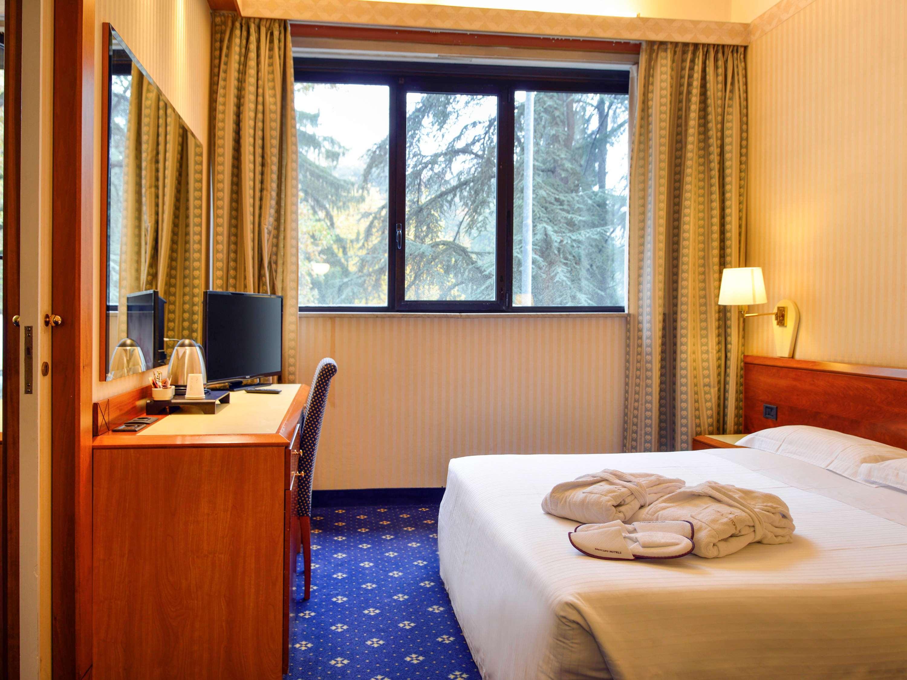 Mercure Reggio Emilia Centro Astoria Exteriör bild