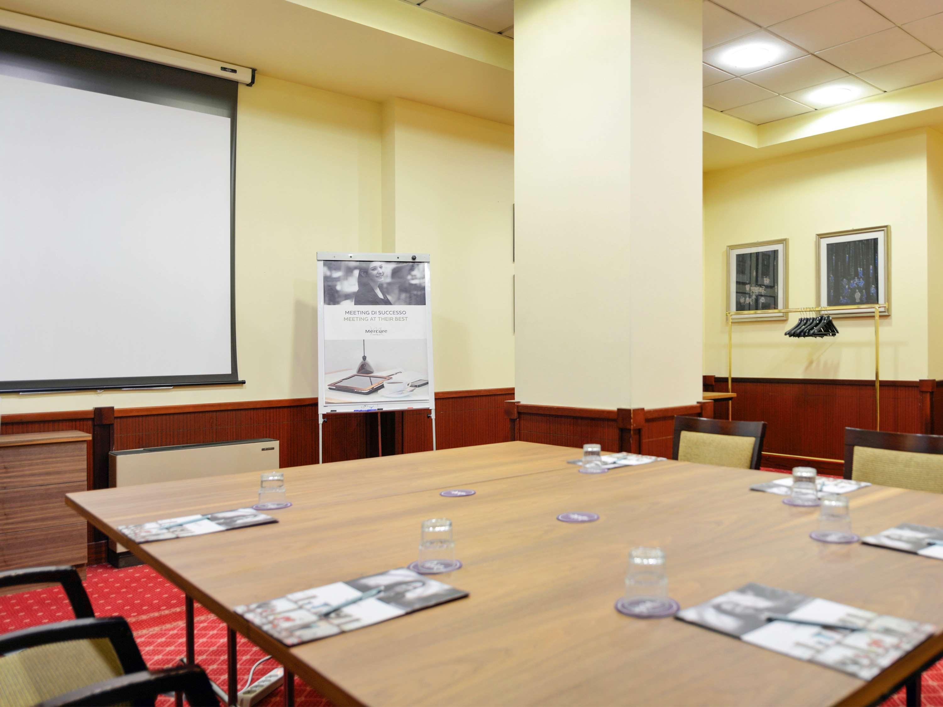 Mercure Reggio Emilia Centro Astoria Exteriör bild
