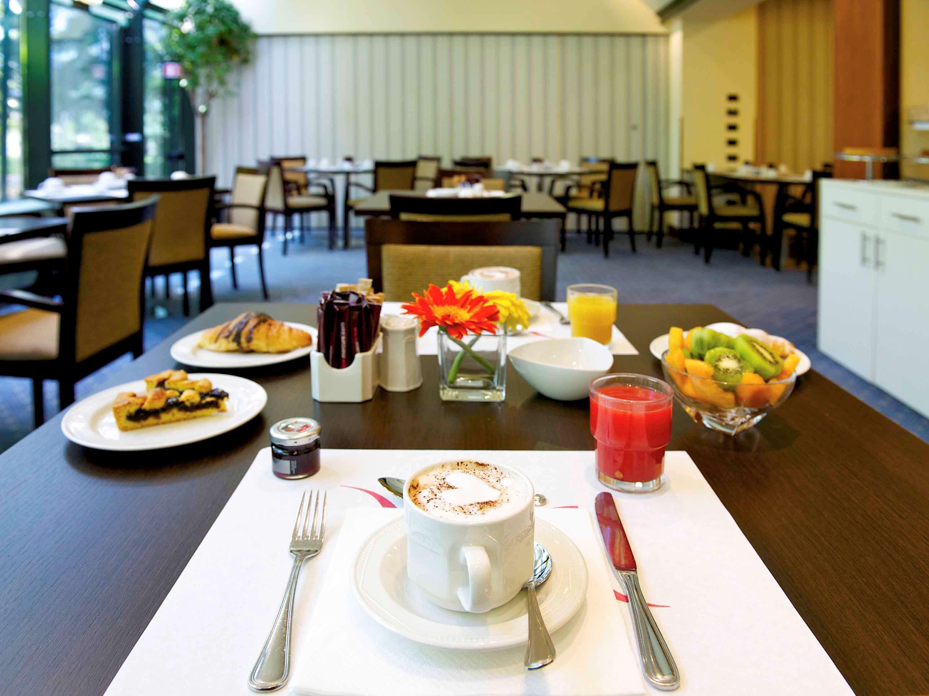 Mercure Reggio Emilia Centro Astoria Exteriör bild